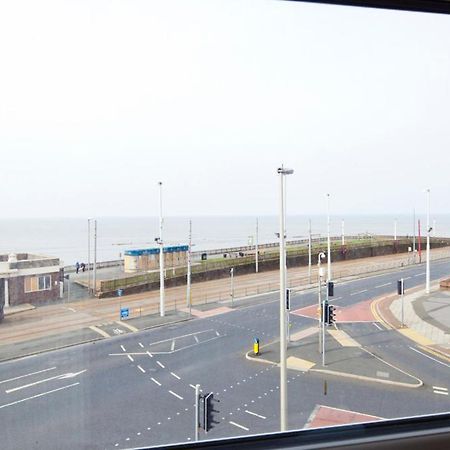 Queens Mansions: Empress Suite Blackpool Ngoại thất bức ảnh