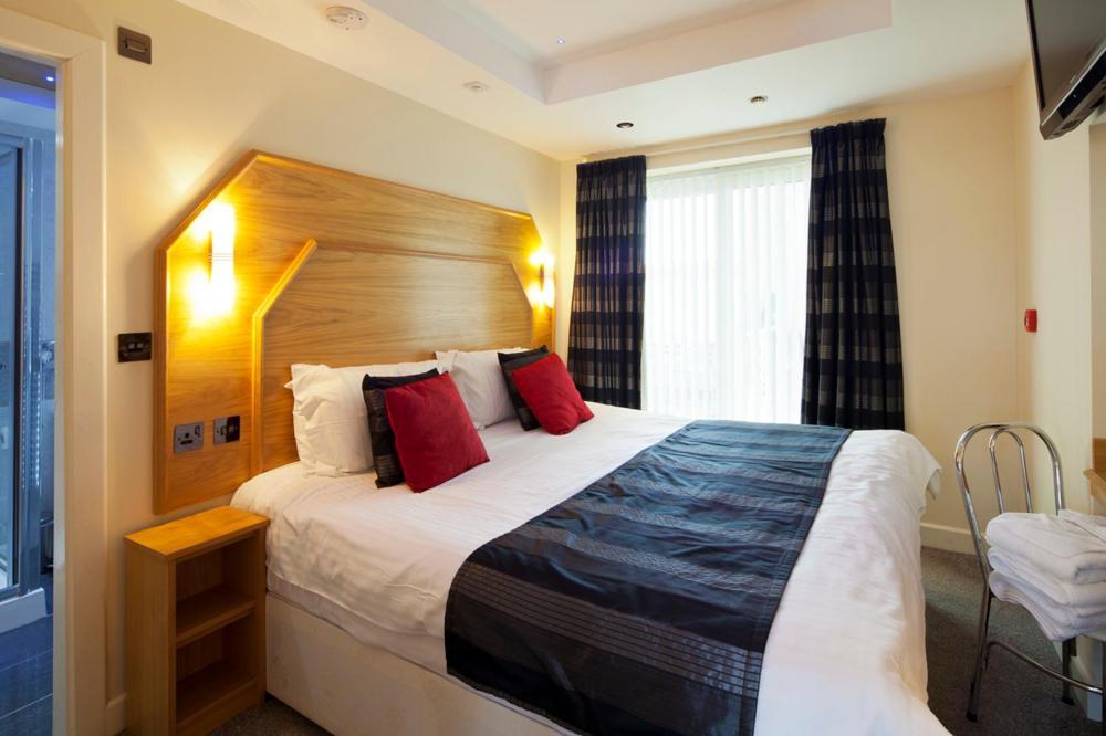 Queens Mansions: Empress Suite Blackpool Ngoại thất bức ảnh