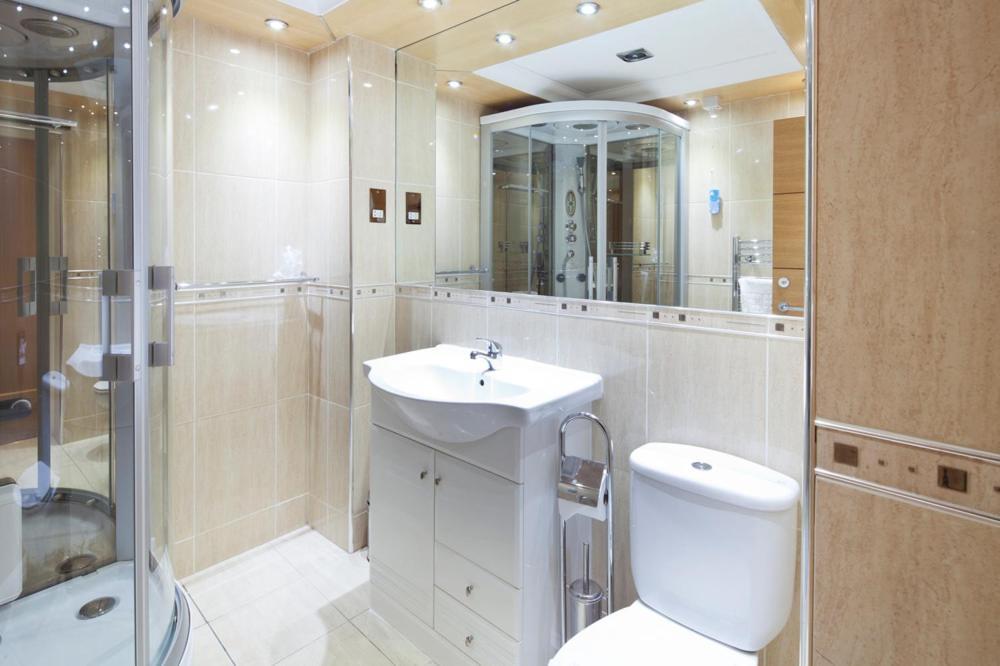 Queens Mansions: Empress Suite Blackpool Ngoại thất bức ảnh